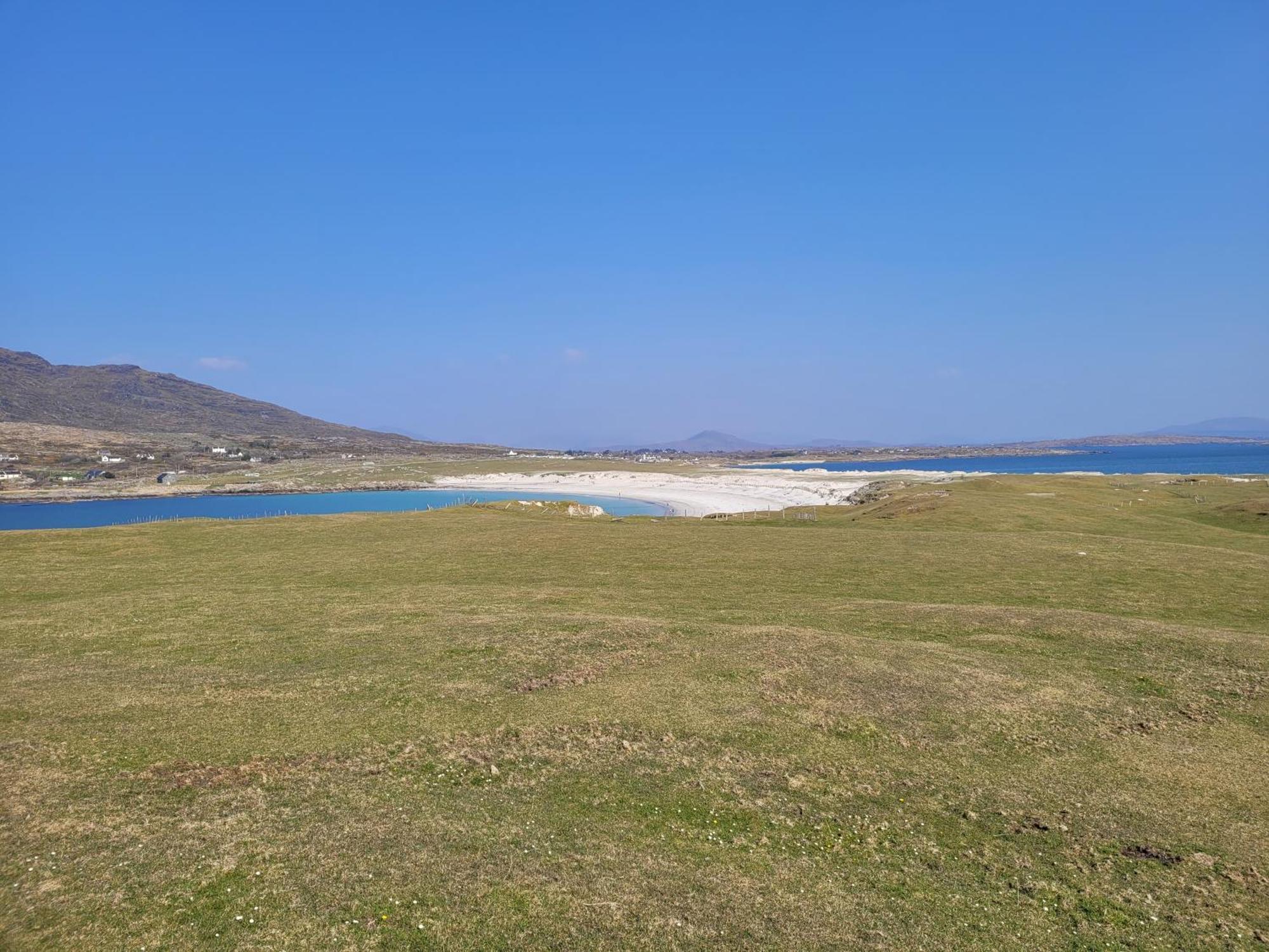 Roundstone Retreats Islandview Bed & Breakfast Екстериор снимка